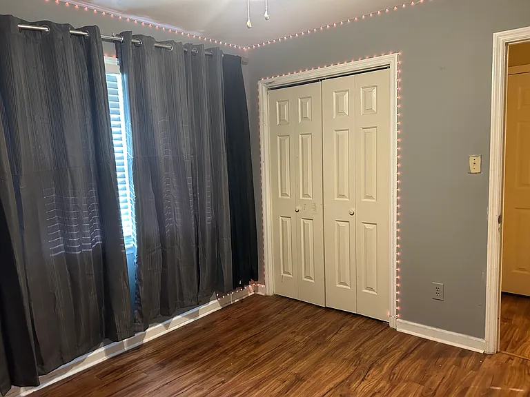 421 Santa Anna Trl — Photo 17