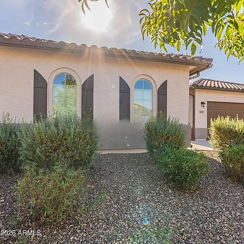 2811 W Pollack St Photo 1