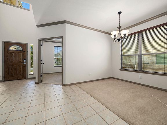 3rd image of 8608 Alophia Dr
