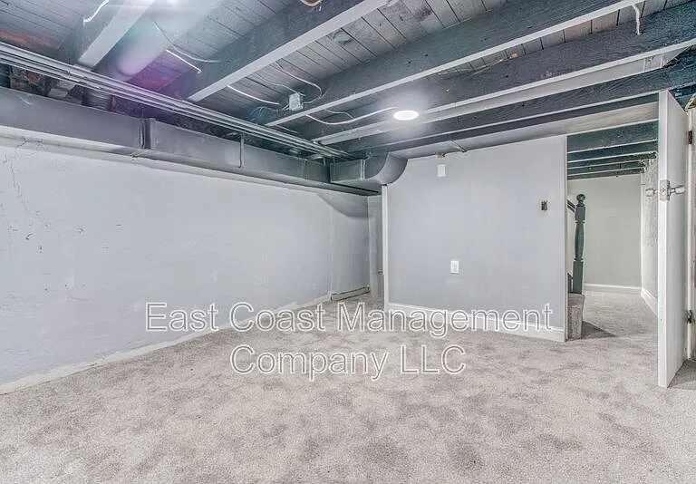 1253 Sargeant St — Photo 23