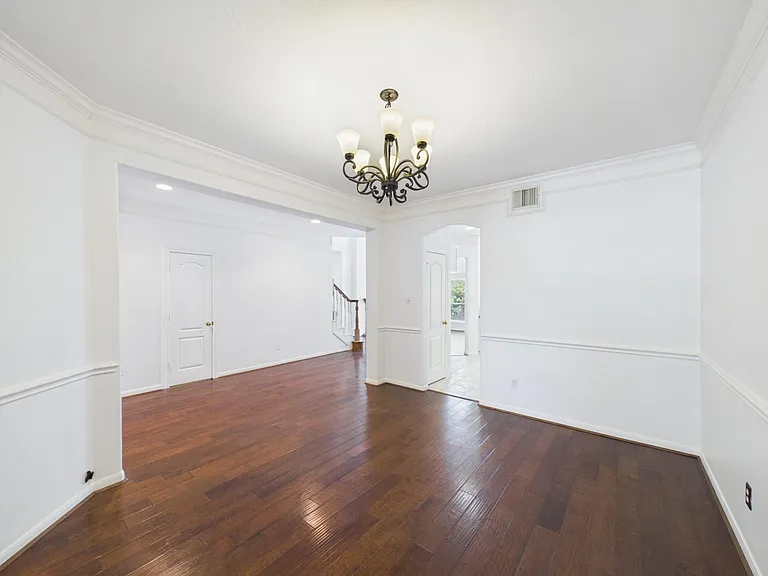 5407 Lake Place Dr — Photo 9