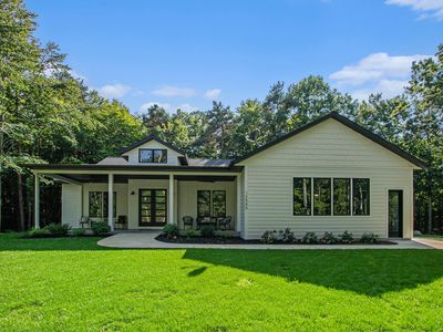 12585 Tractor Trl, Grand Haven, MI, 49417