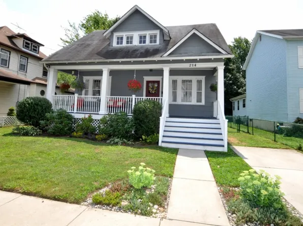 214 W Lincoln Ave, Magnolia, NJ 08049