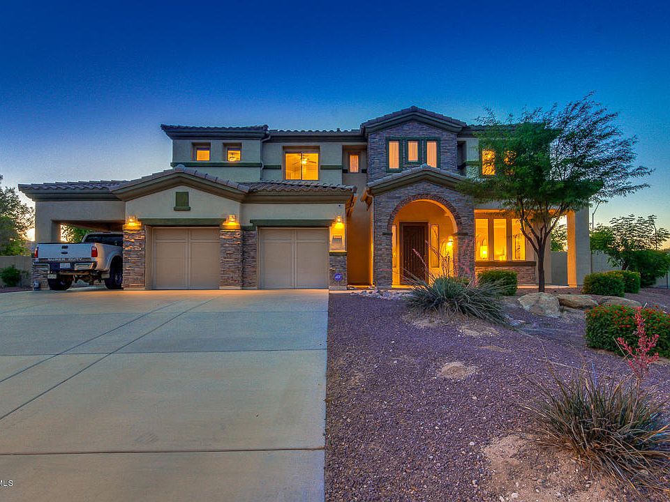 1st image of 18565 W Beryl Ct