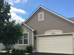 21224 Prince Lake Ct, Crest Hill, IL 60403