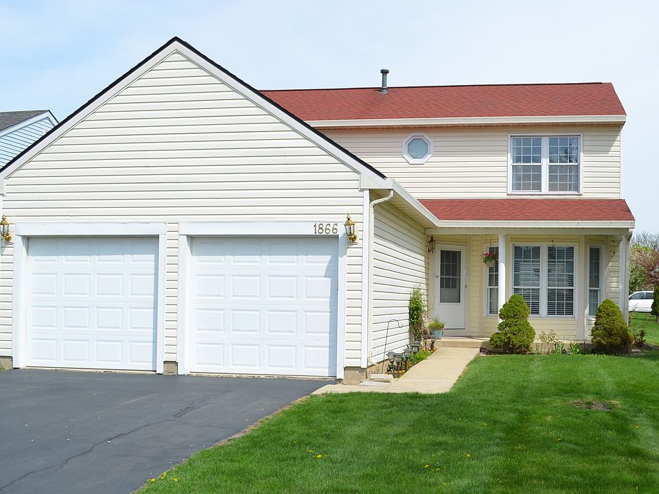 1st image of 1866 Grosse Pointe Cir