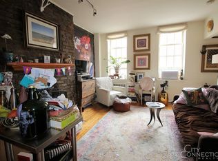 424 W 22nd St APT 3, New York, NY 10011