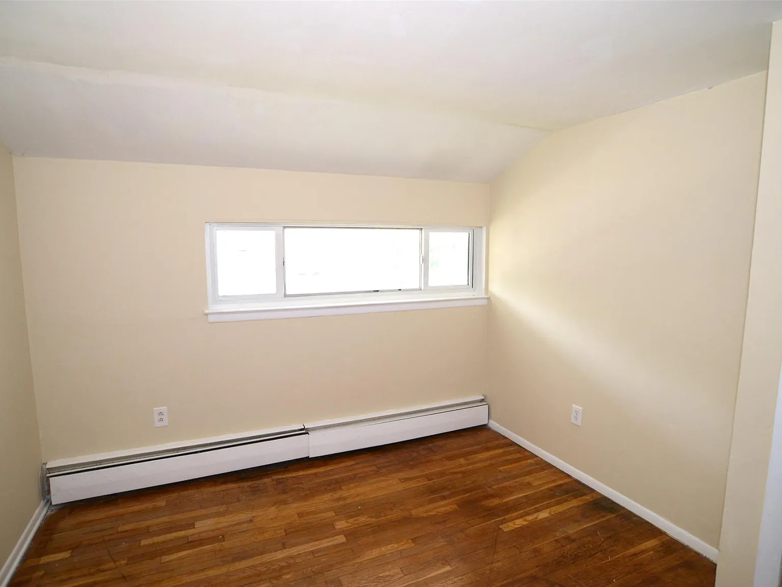 1314 Quinnipiac Ave — Photo 3