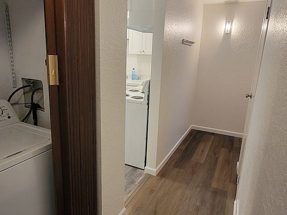 5th image of 20620 60th Ave W APT D