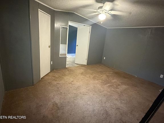 5th image of 2839 W Old Topside Rd