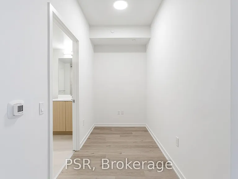4365 Bloor St W #528 — Photo 11
