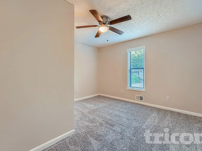 134 Little Brook Dr — Photo 15