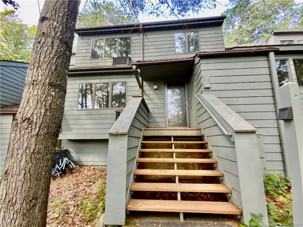 424 Trailsend Drive, Torrington, CT 06790