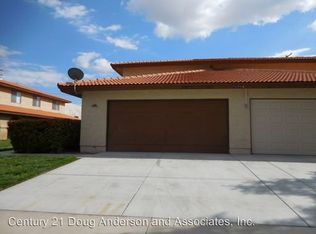 1718 W Avenue J15, Lancaster, CA 93534