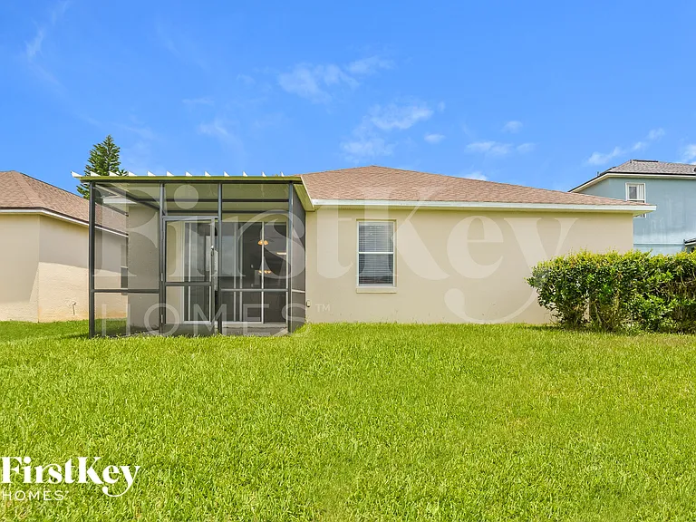 10020 Savannah Bluff Ln — Photo 14