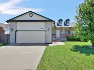 2522 S Greenleaf St, Wichita, KS 67210