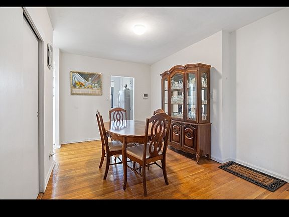 3rd image of 88-11 Northern Blvd E #6