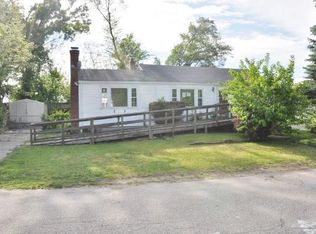 75 Wilbur Ave, Warwick, RI 02889