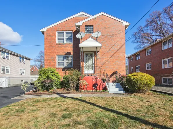 121 Oakland Avenue, New Britain, CT 06053