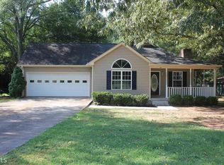 94 Westmoreland Dr, Monroe, GA 30656