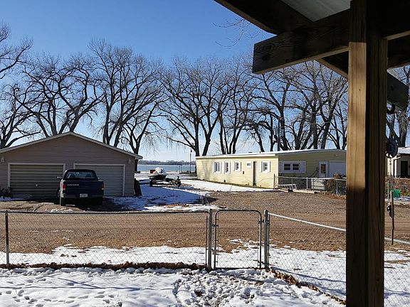 2nd image of 646 Frontier Dr