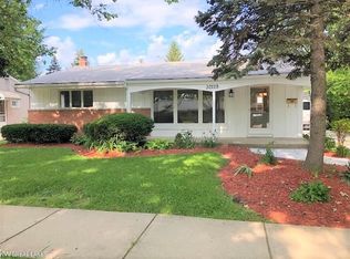 30119 Champine St, Saint Clair Shores, MI 48082