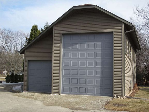 Detached Motor Home Garage!