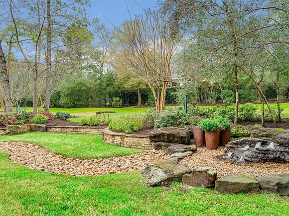 3rd image of 75 Heritage Hill Cir