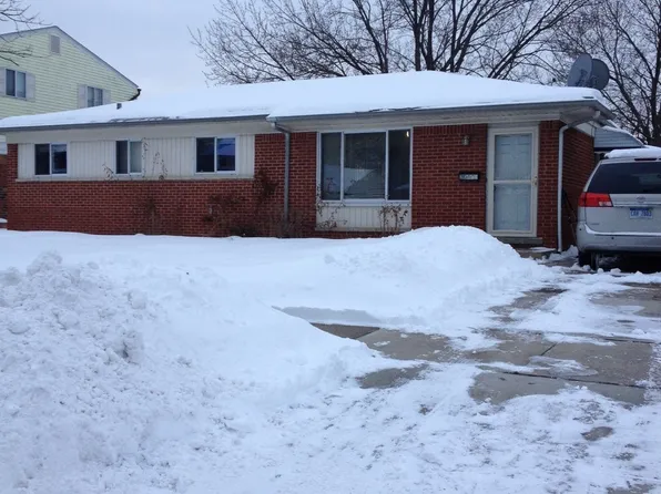 30449 Winthrop Dr, Madison Heights, MI 48071