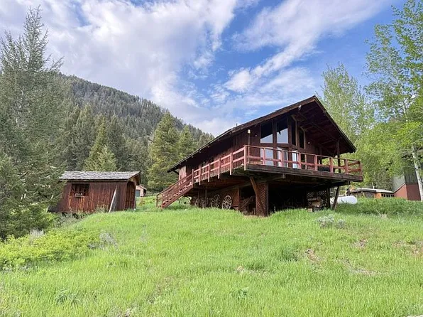 205 Kirkwood Trail Loop, West Yellowstone, MT 59758