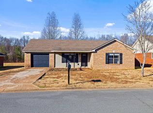 87 Lelia Ln, Searcy, AR 72143