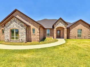 13102 Porsche Ln, Elgin, OK 73538