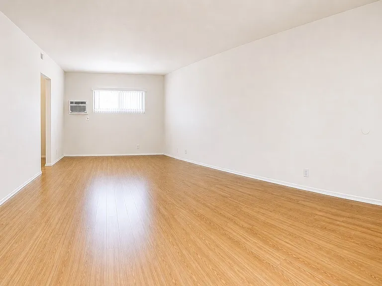 The Flats At Studio City - Darbyridge, Lp — Photo 6