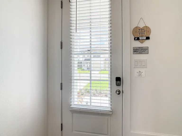 1055 Plantation Ln — Photo 54