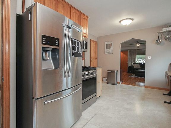 4th image of 6542 Westminster Dr