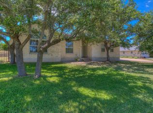515 Meadow Oaks Dr, Dripping Springs, TX 78620
