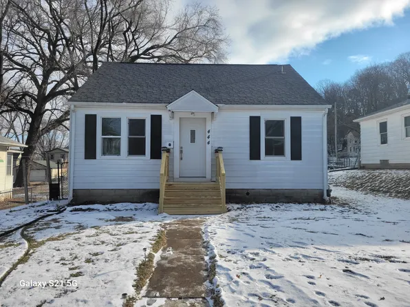 444 43rd St, Moline, IL 61265