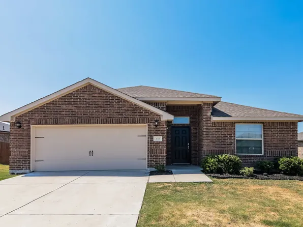 4713 Joshua Dr, Sanger, TX 76266