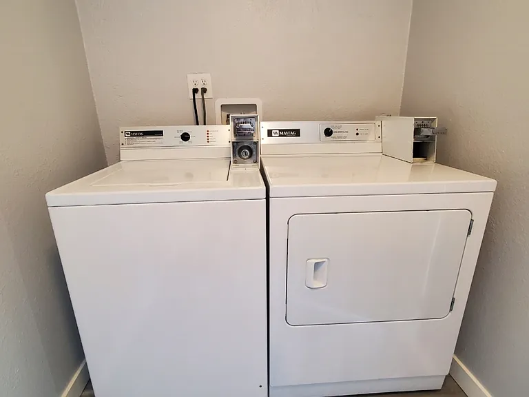 Coin Laundry on site. Quarters only
Washer $2.00
Dryer $1.25