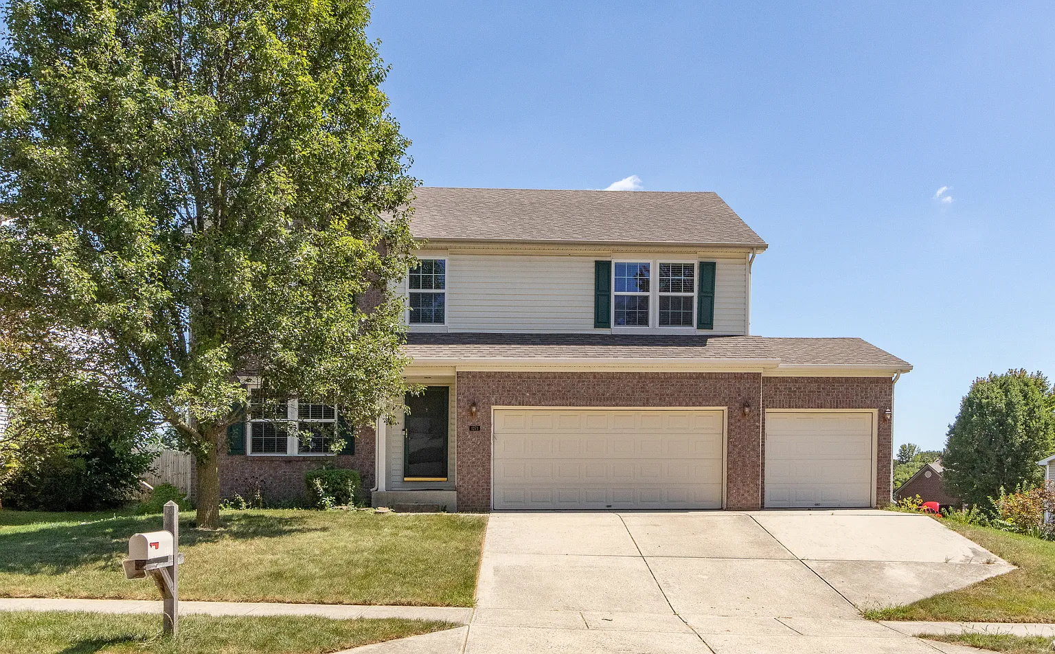 1271 White Ash Dr photo 1