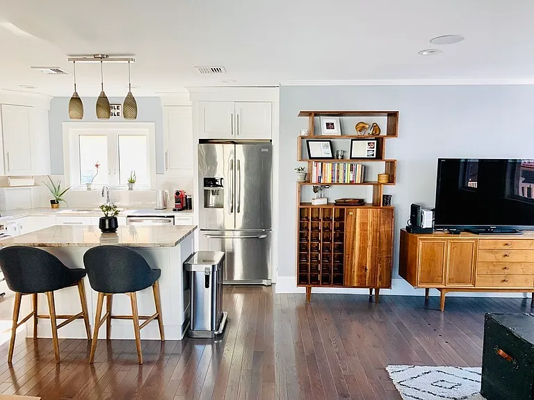 14 Wilson Ave #2 — Photo 4