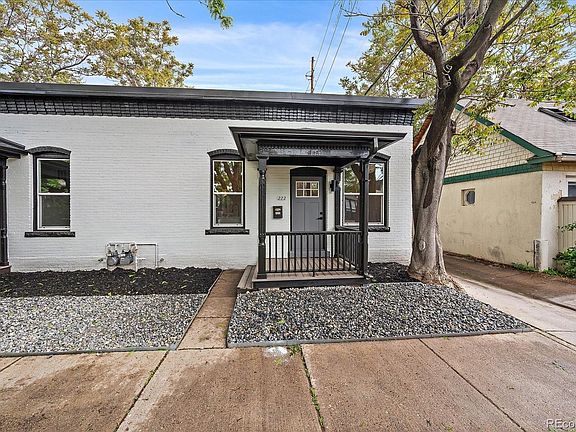 2nd image of 222 E Dakota Avenue