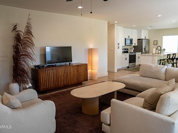 5th image of 8701 E Chaparral Rd