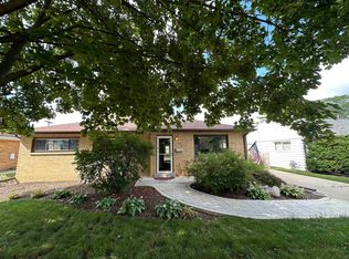 7928 W Oklahoma Ave, West Allis, WI 53219