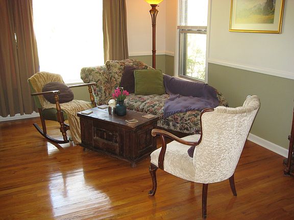 2nd image of 4312 Barnett Street