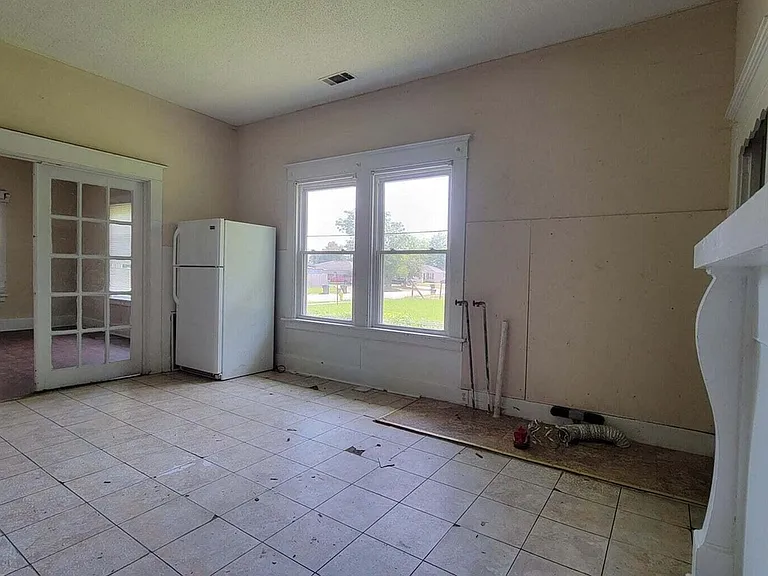 1728 Telfair St #1 — Photo 4