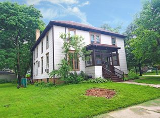 903 Bellevue Ave APT 2, Elgin, IL 60120