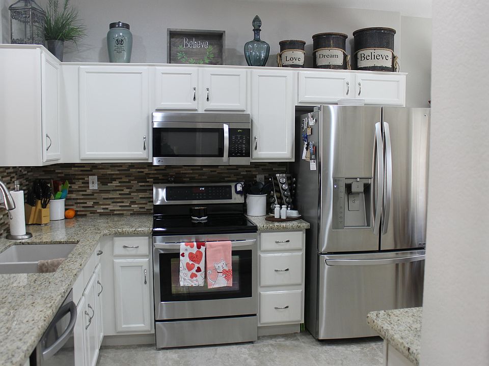 2nd image of 16336 W Key Estrella Dr