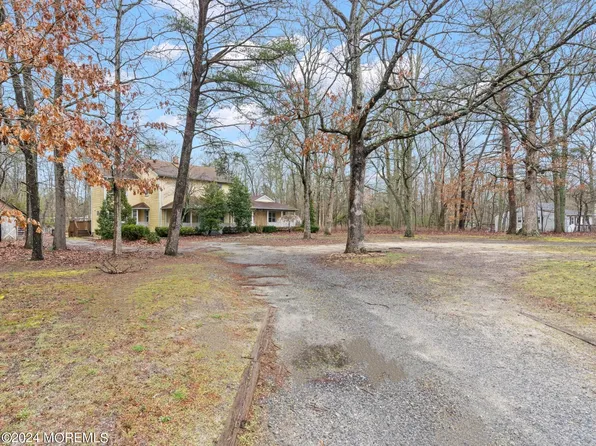255 Cassville Road, Jackson, NJ 08527