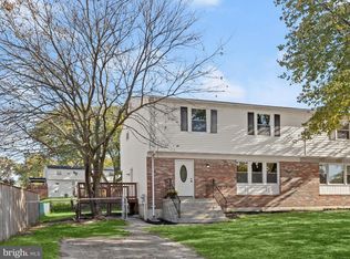 7737 Notley Rd, Pasadena, MD 21122